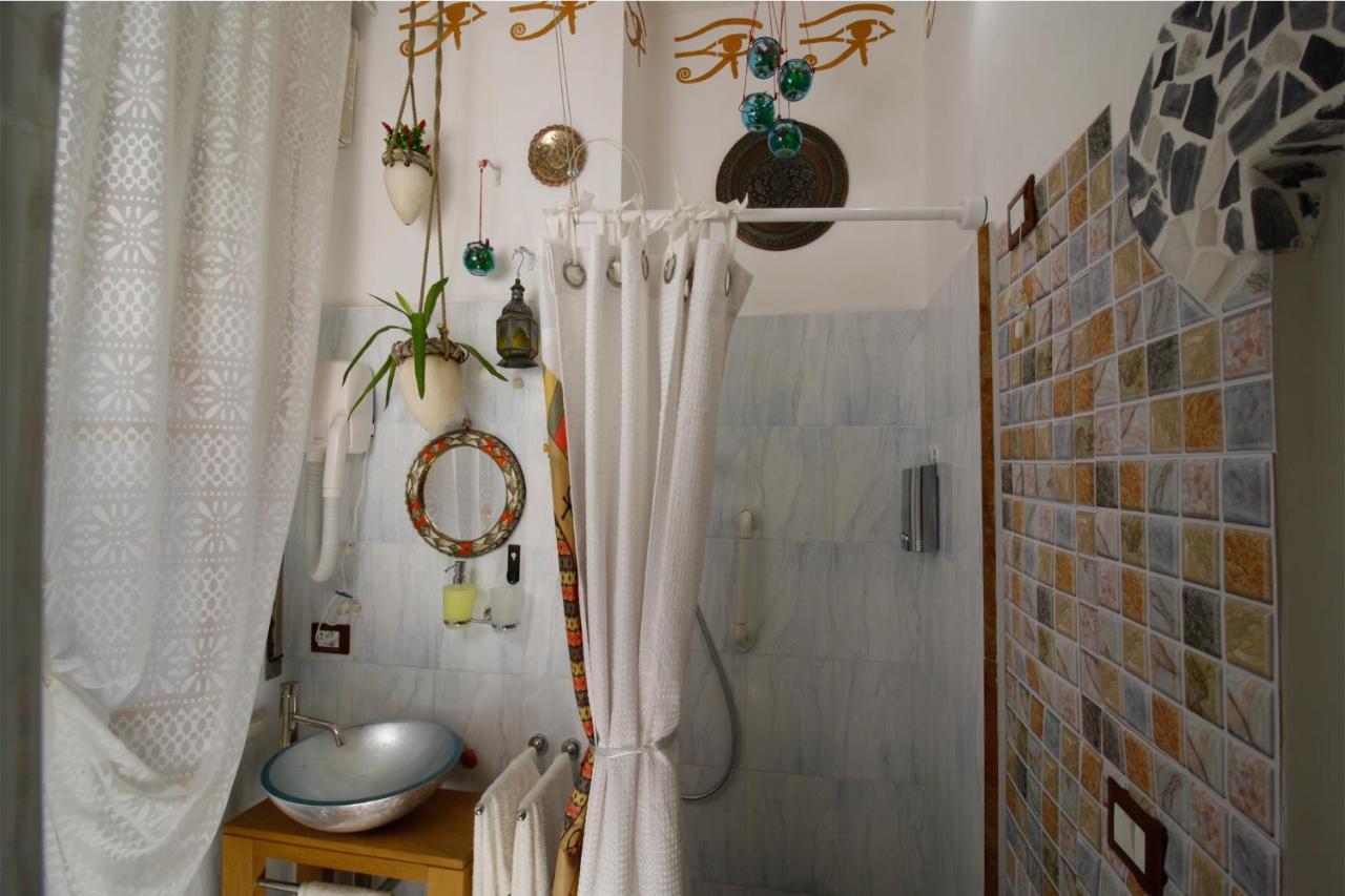 Casa Vittoria Bridge Bed and Breakfast Verona Exterior foto