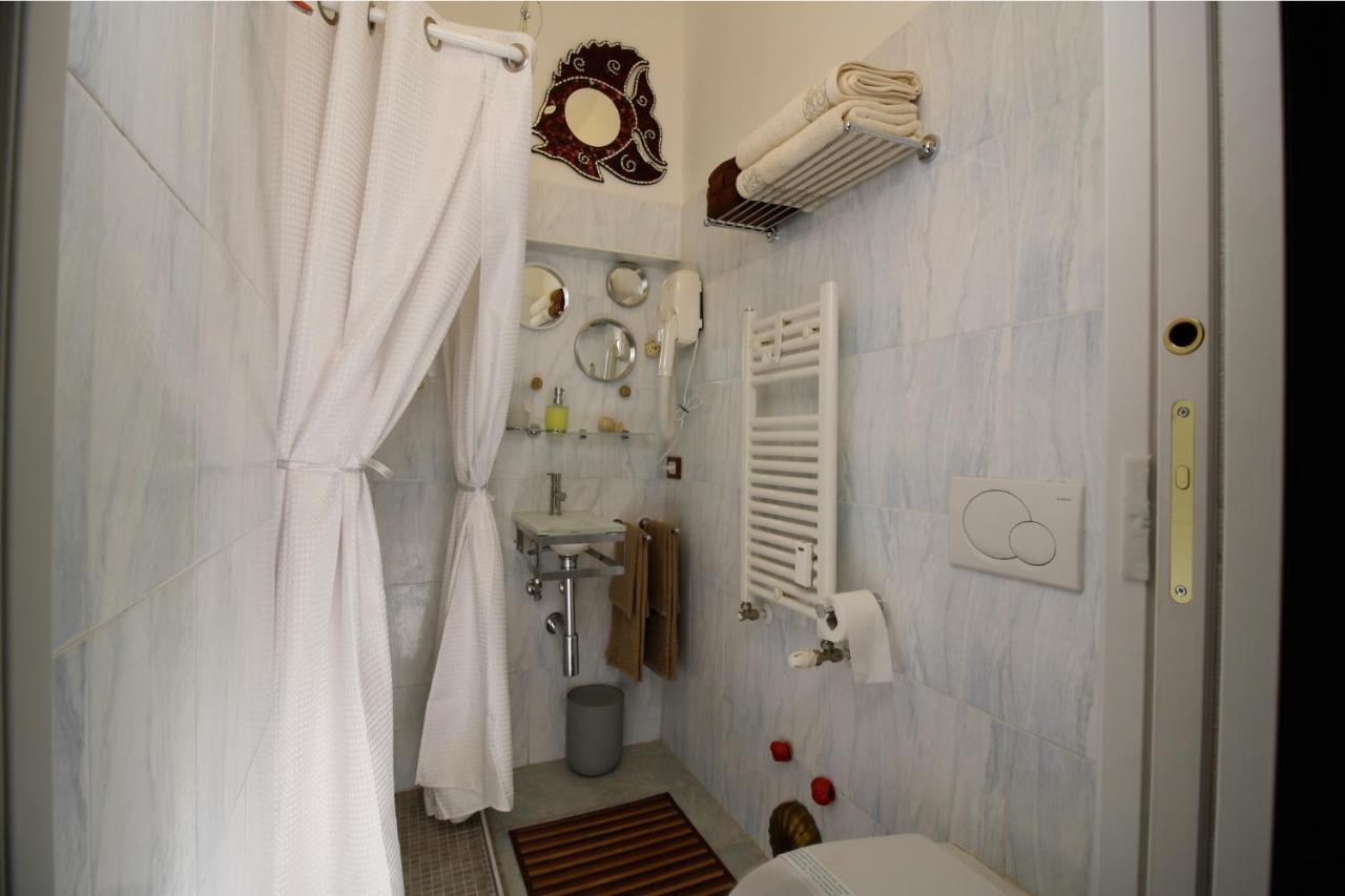 Casa Vittoria Bridge Bed and Breakfast Verona Exterior foto